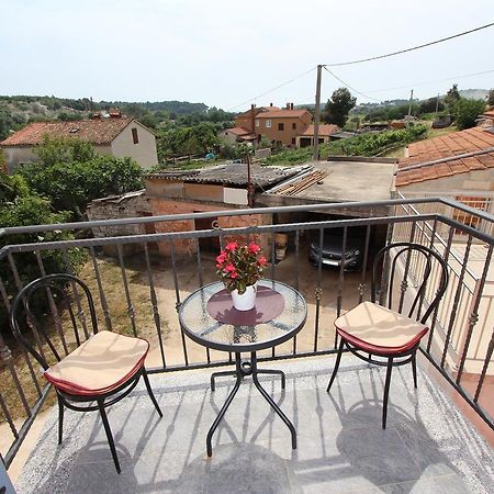 Apartment Mondelaco Rovinj Exterior photo