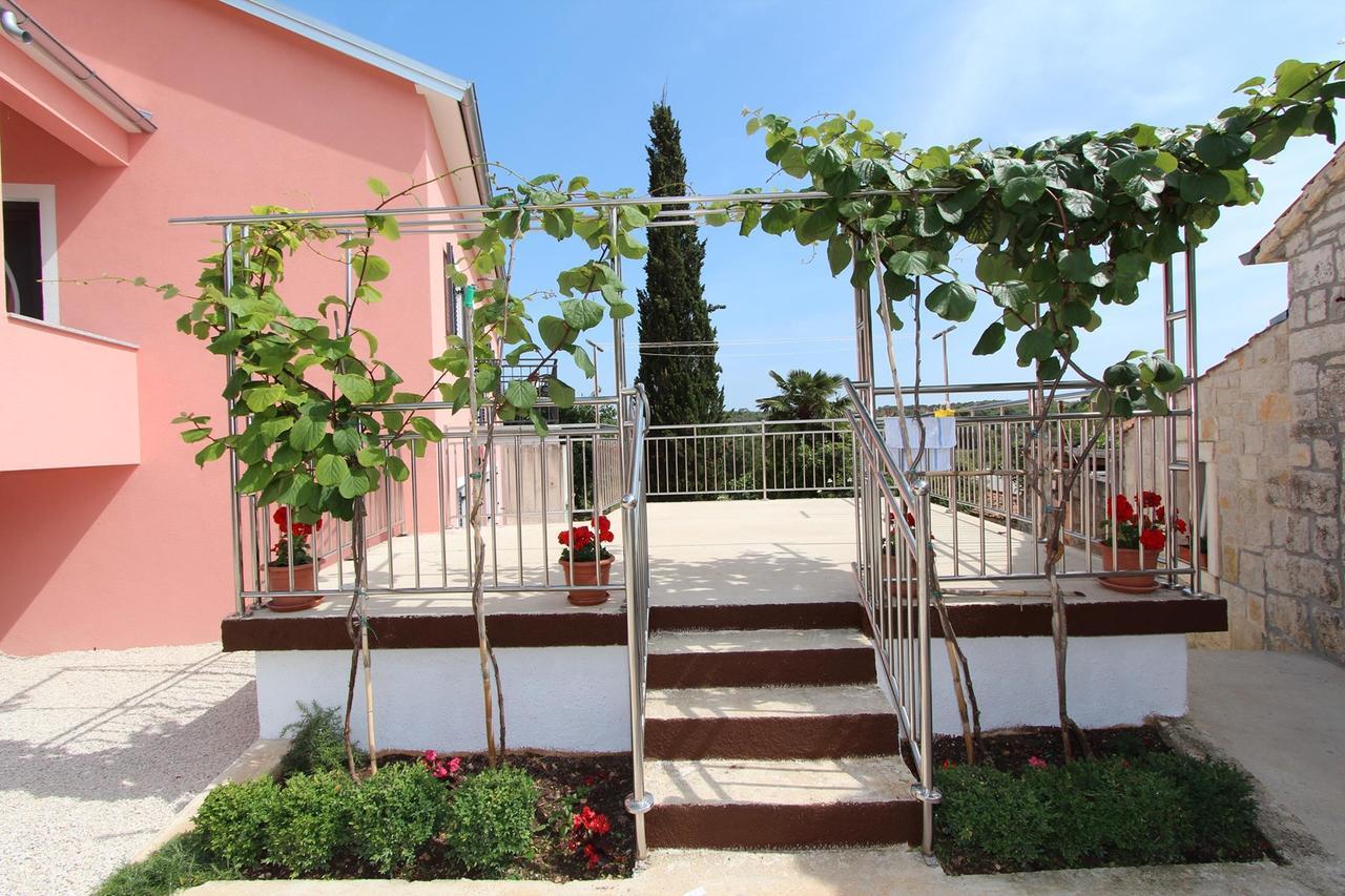 Apartment Mondelaco Rovinj Exterior photo